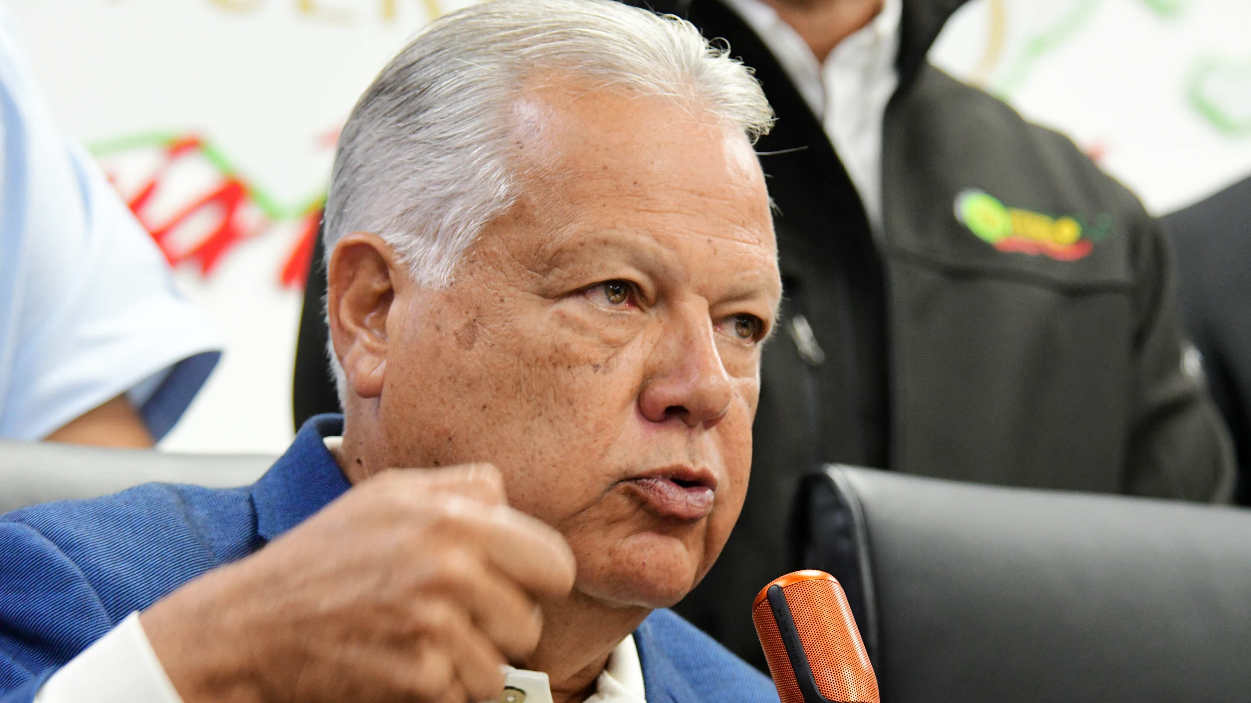 El alcalde de de Comerío, Josean Santiago