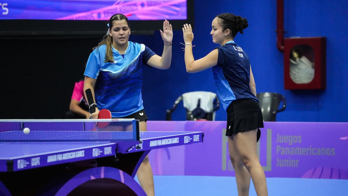 Edmarie León y Kristal Meléndez en Dobles