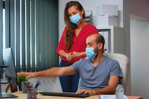 Cómo lograr que el retorno al trabajo no afecte la salud mental de los trabajadores