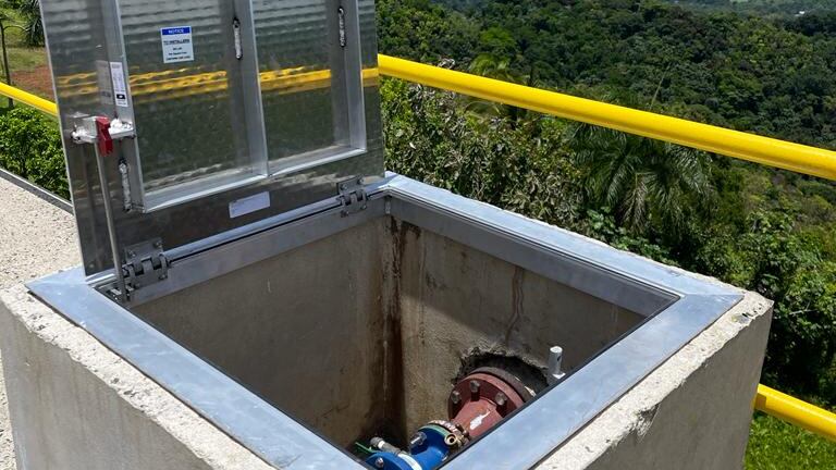 Tanque de la AAA en Buena Vista Carrión de Luquillo