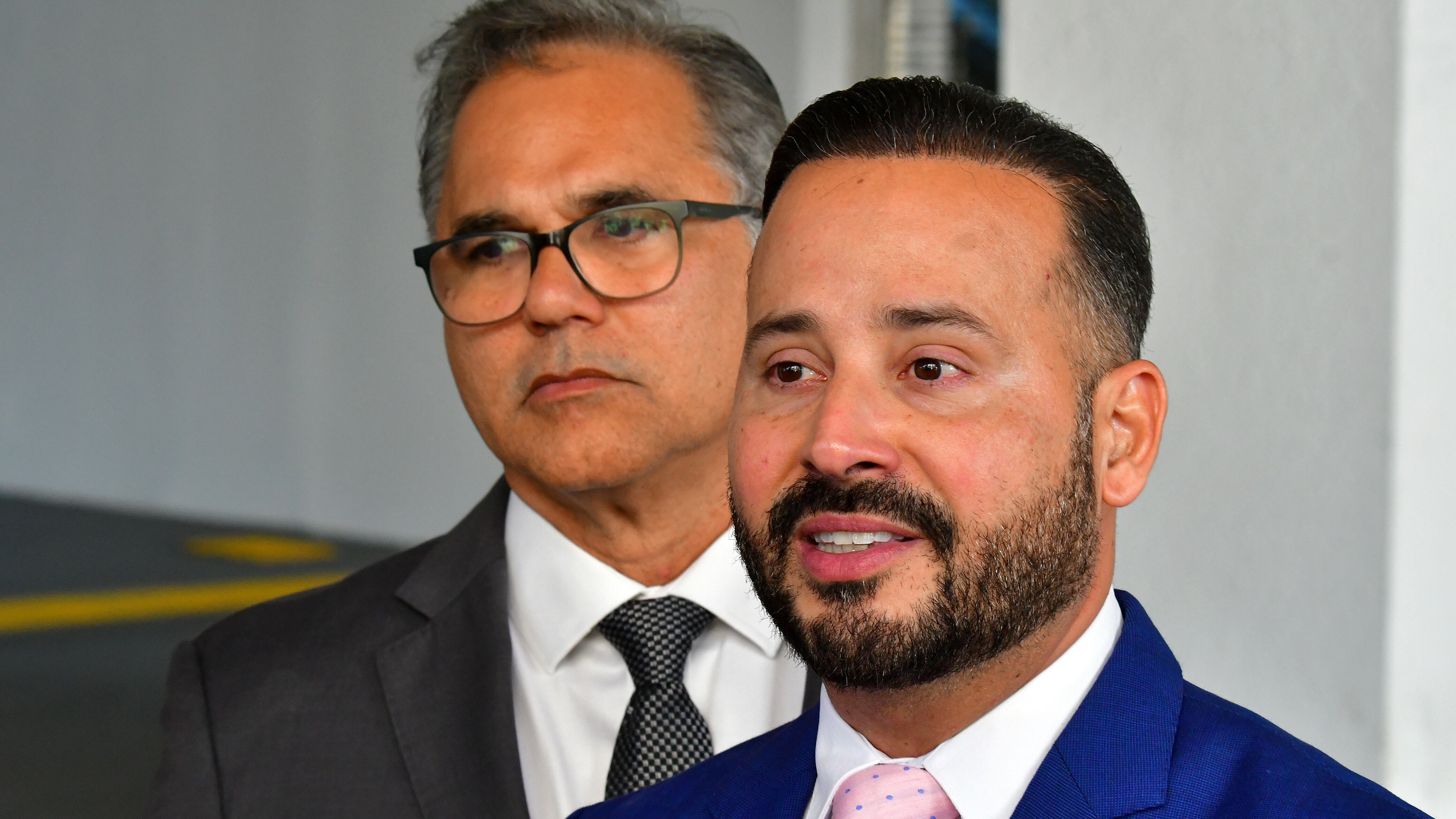 Alcaldes de la Asociación de Alcaldes, discuten lo que conversaron con la Junta de Control Fiscal