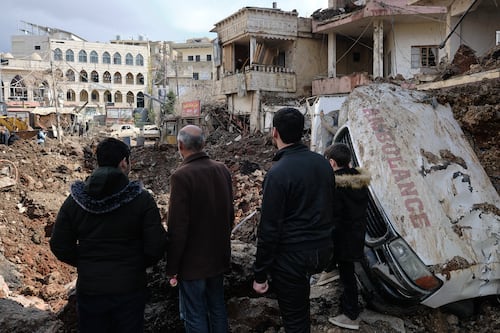 Una semana de conflicto en el Líbano: 400 muertos, 1.100 heridos y 500 mil desplazados