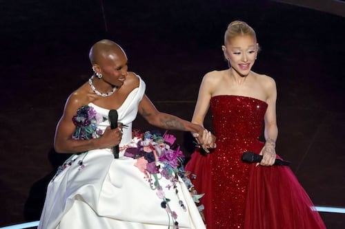 Ariana Grande y Cynthia Erivo derrocharon estilo y lujo con sus vestidos en la alfombra roja de los Premios Óscar