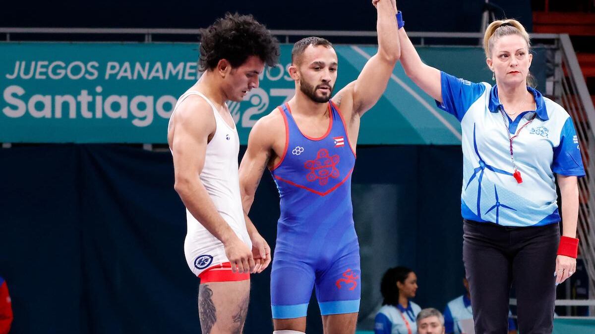 Darian Toi Cruz. COPUR