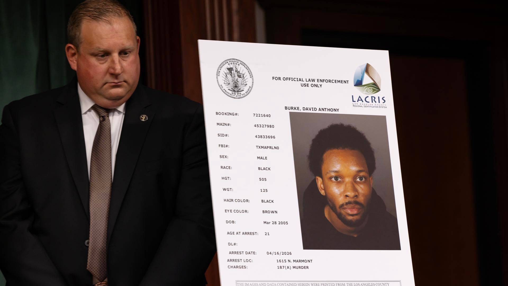 Acusan al rapero D4vd del asesinato de una menor hispana hallada en el maletero de su auto