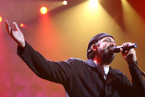 Juan Luis Guerra cancela concierto por problemas de salud
