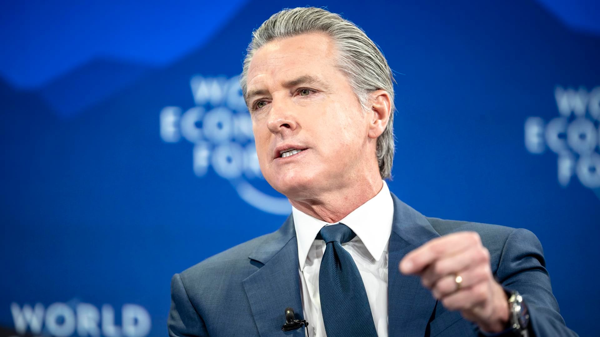 El gobernador de California, Gavin Newsom