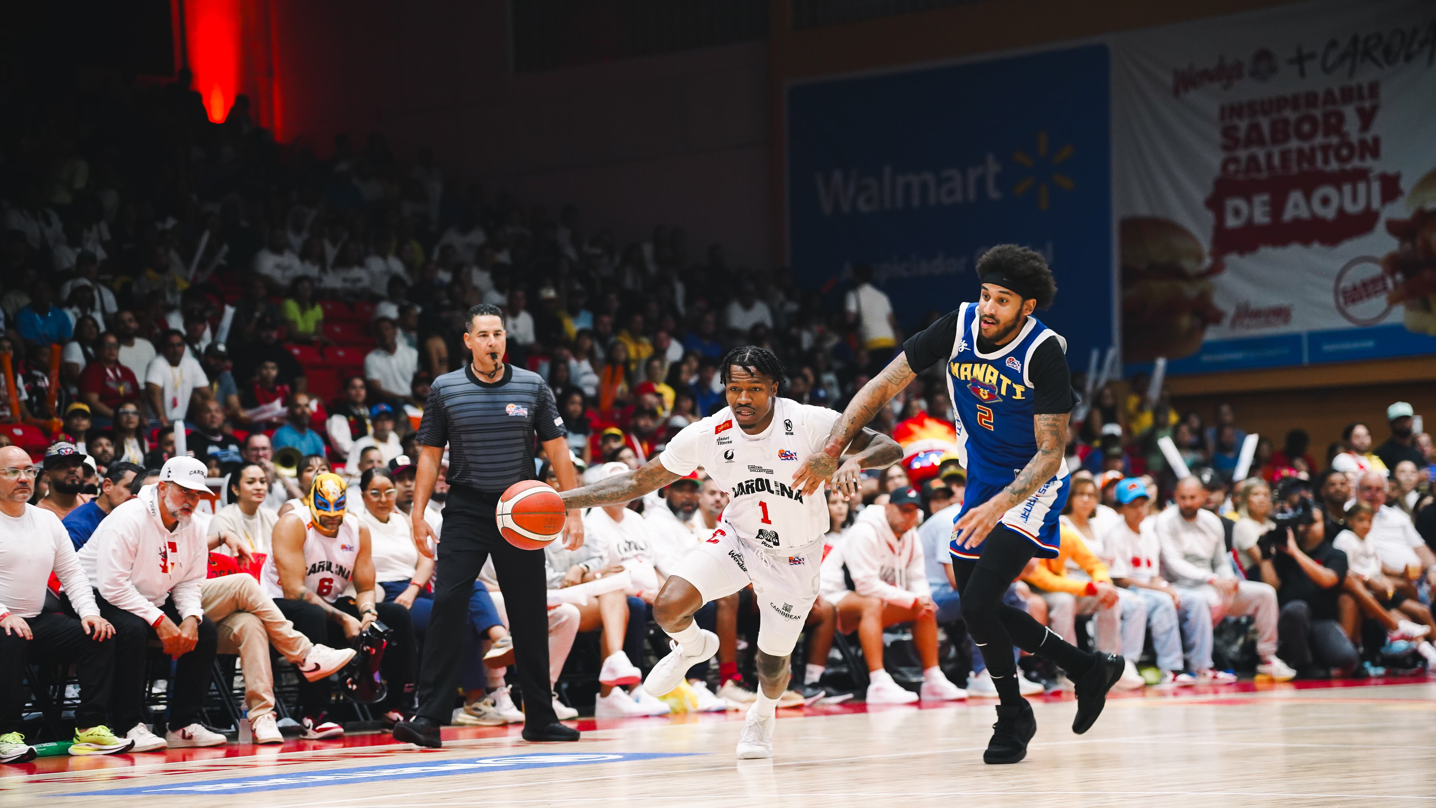 Goodwin defendido por Alex Morales