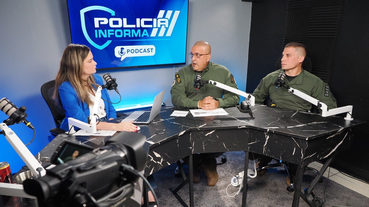 “Policía Informa: El Podcast”.