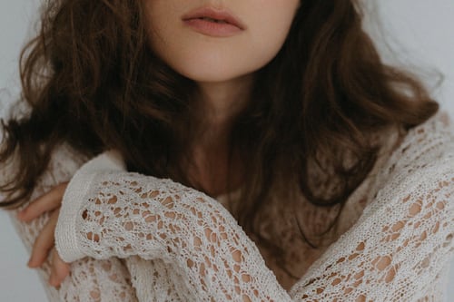 ¡Adiós transparencias! Esta es la elegante tela que las sustituye y promete elevar tu look