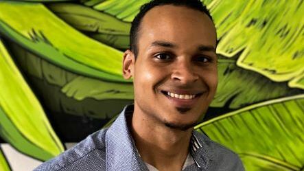 Artista puertorriqueño Marcos Medina.