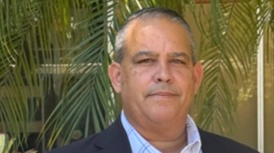 Eliezer Barrios Colón.