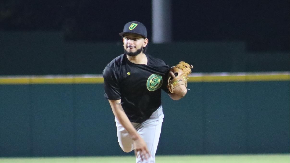 John Reyes de los Jueyeros de Maunabo.