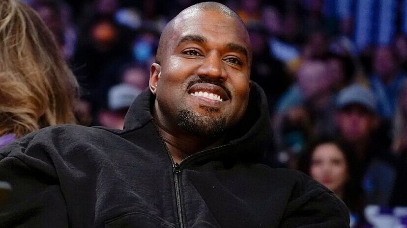 Este es el extraño comercial que hizo Kanye West para el Super Bowl