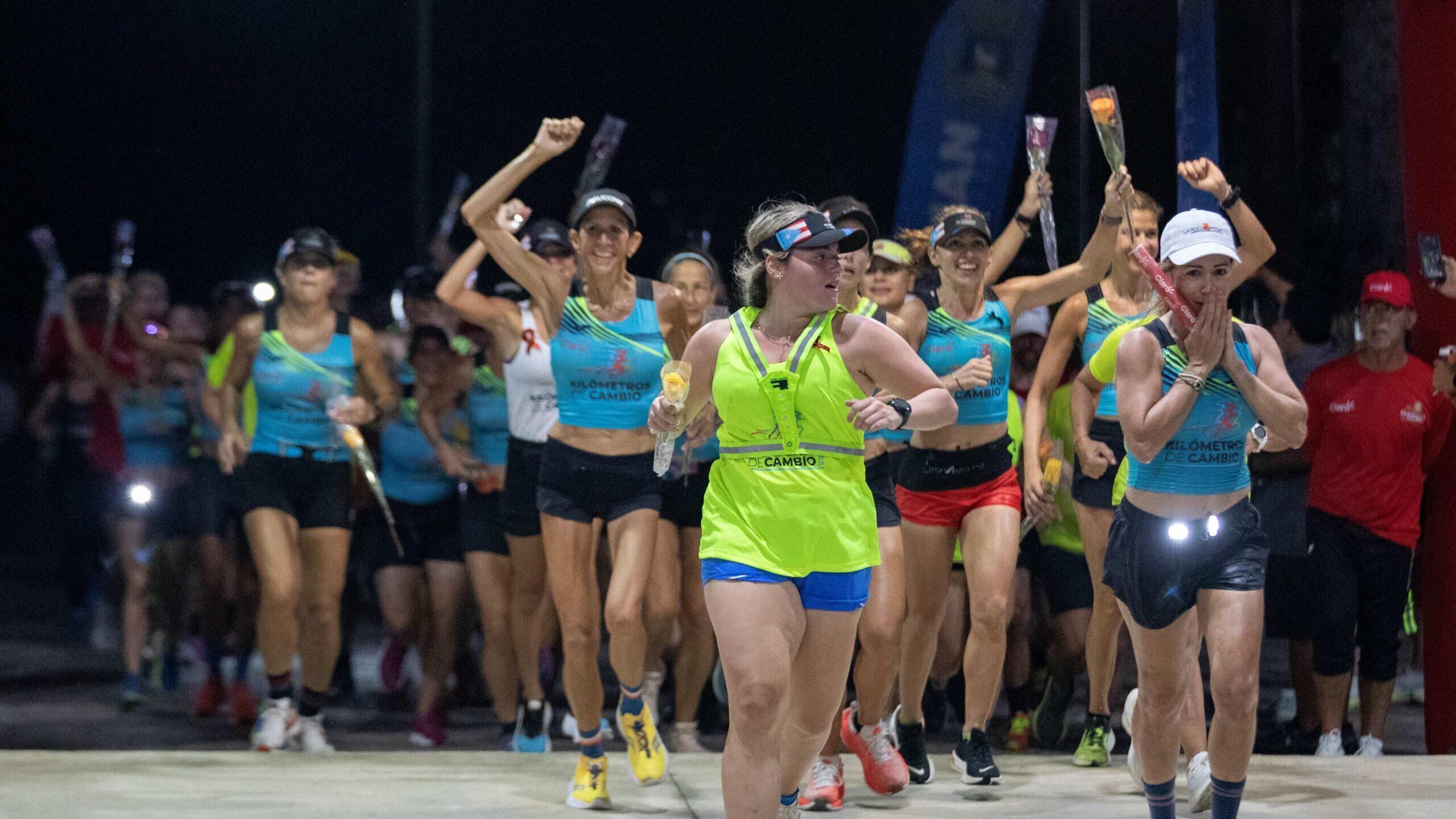 Deborah Maldonado llegando a la meta.