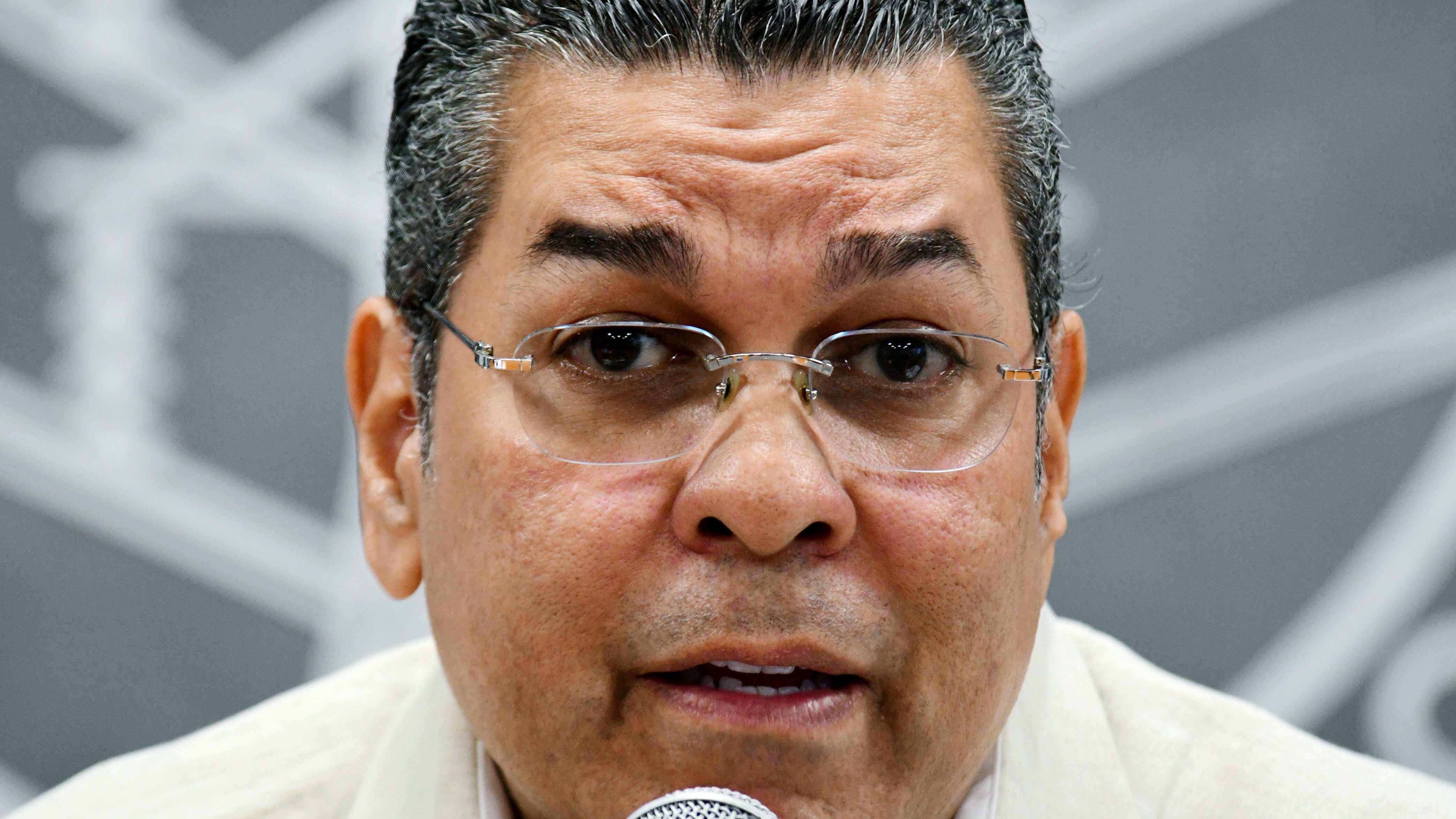 Josué Colón, ofreció un informe del estado de los activos de la AEE