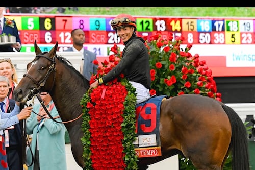 ¡Orgullo boricua! Jinetes boricuas arrazan en el Derby de Kentucky
