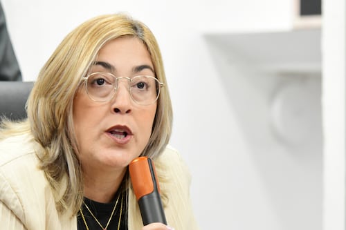 Alcaldesa de Ponce asegura movimiento militar en el pueblo responde a entrenamientos programados