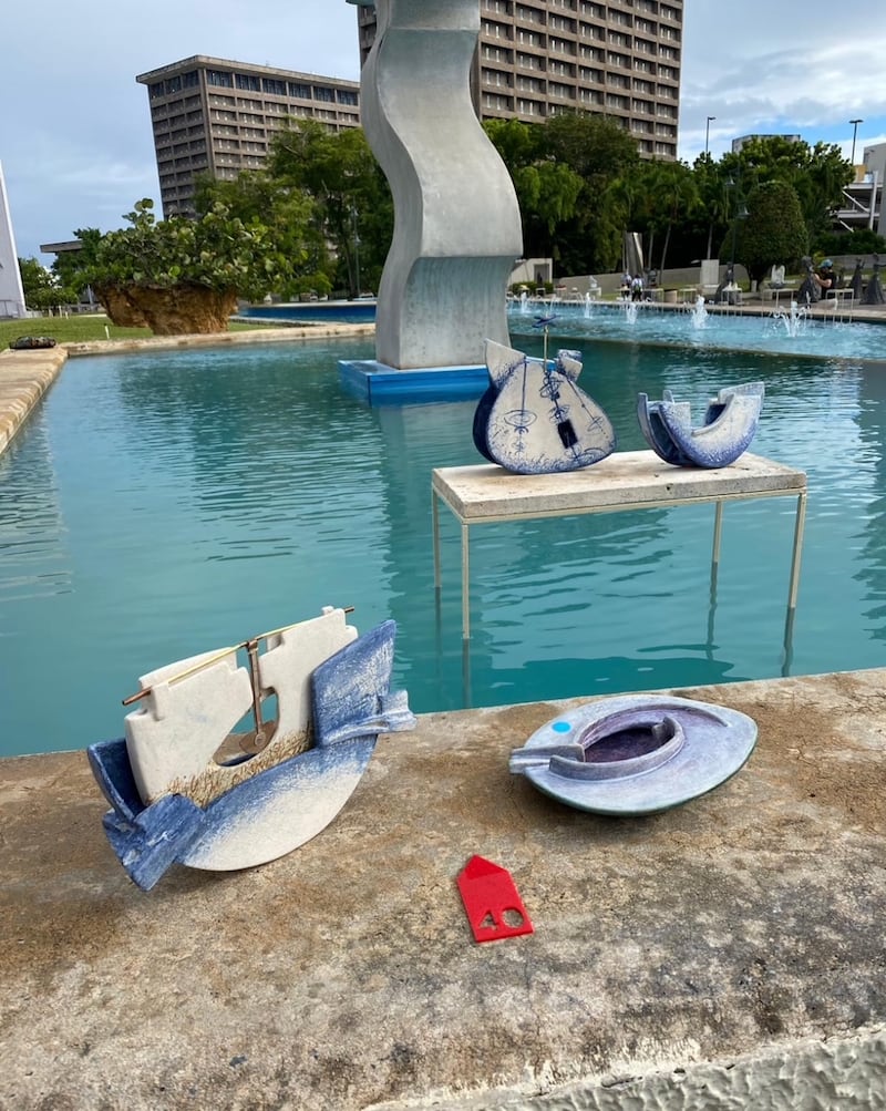 Flota de cerámica vuelve a la plazoleta de Bellas Artes en Santurce.