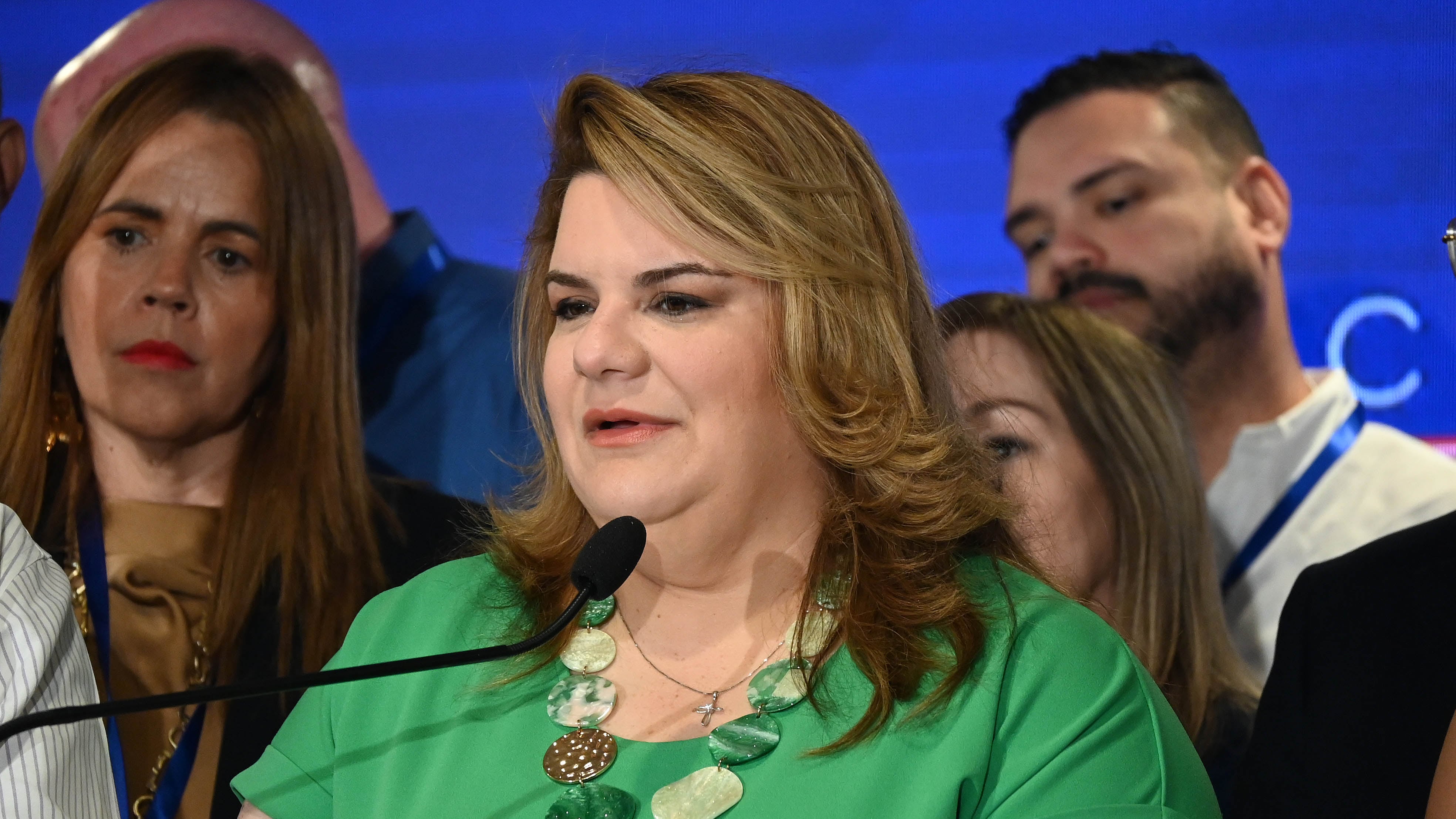 La gobernadora Jennifer González en conferencia de Prensa. Convención del Partido PNP