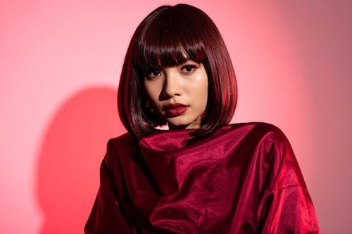 El corte bob en tendencia ideal para ocultar las canas: favorece a todos los rostros