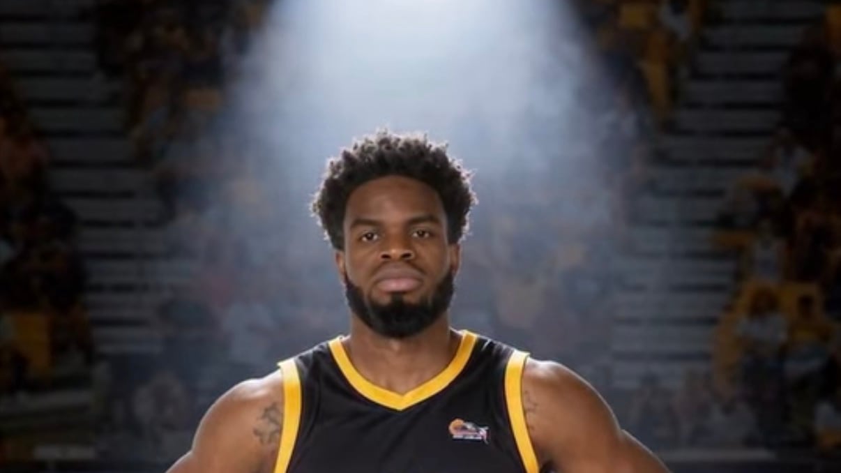 El jugador firmó con los Capitanes de Arecibo en el BSN.