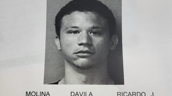 Ricardo J. Molina Dávila.