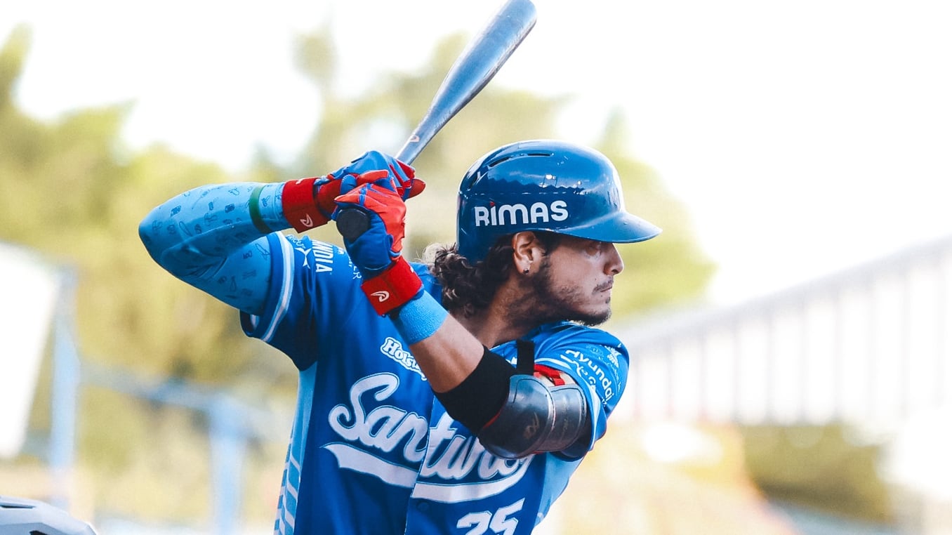 Cangrejeros vencen a los Senadores de San Juan en el béisbol invernal