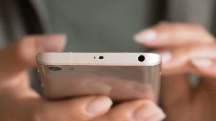 Imagen referencial de ingreso de datos en un dispositivo móvil.