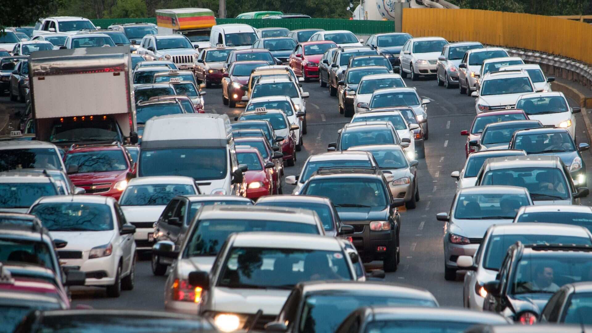 Hoy no Circula del jueves 29 de mayo 2025 en CDMX y Edomex