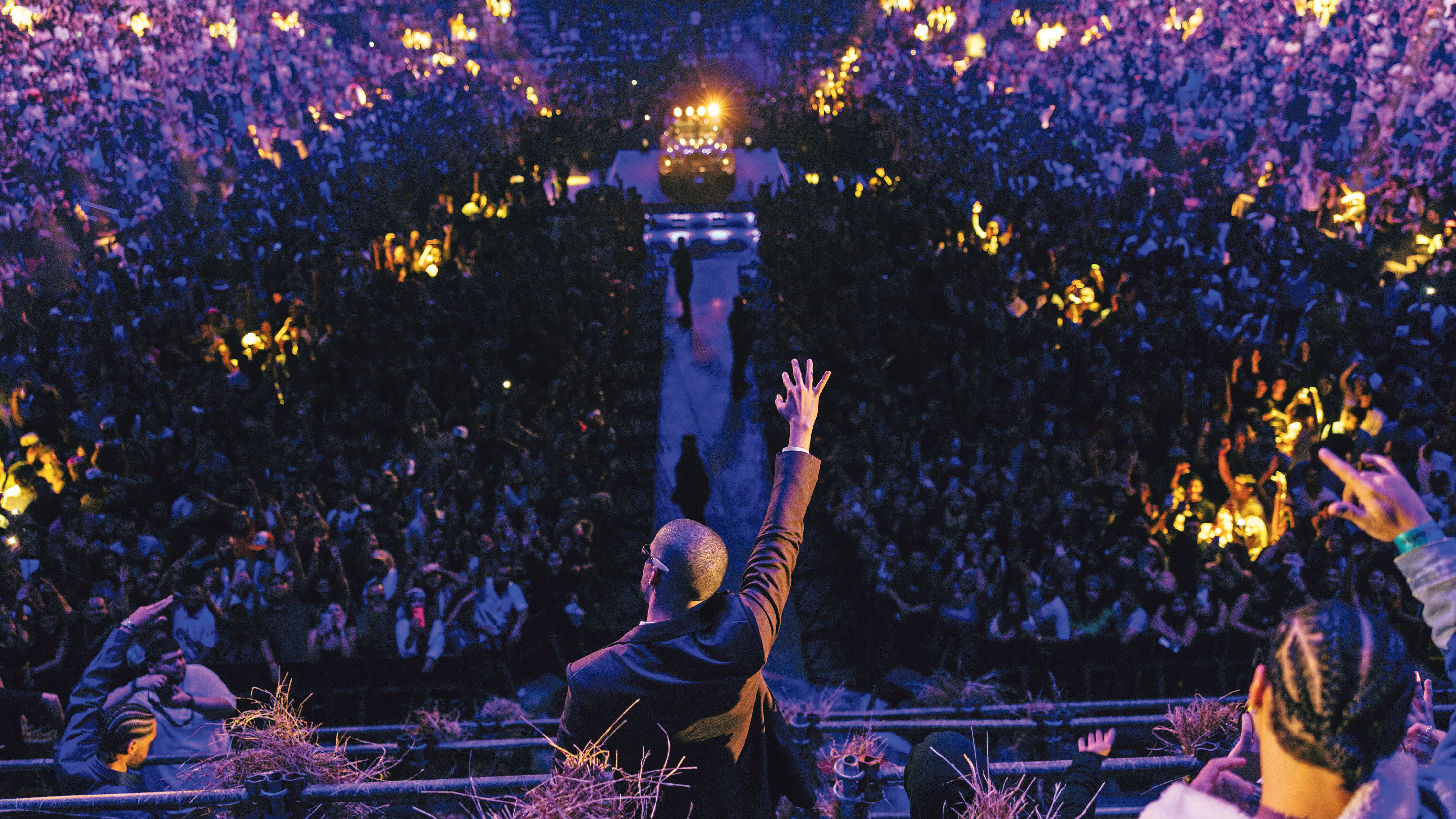 Listening Party Bad Bunny en el Coliseo de Puerto Rico José Miguel Agrelot