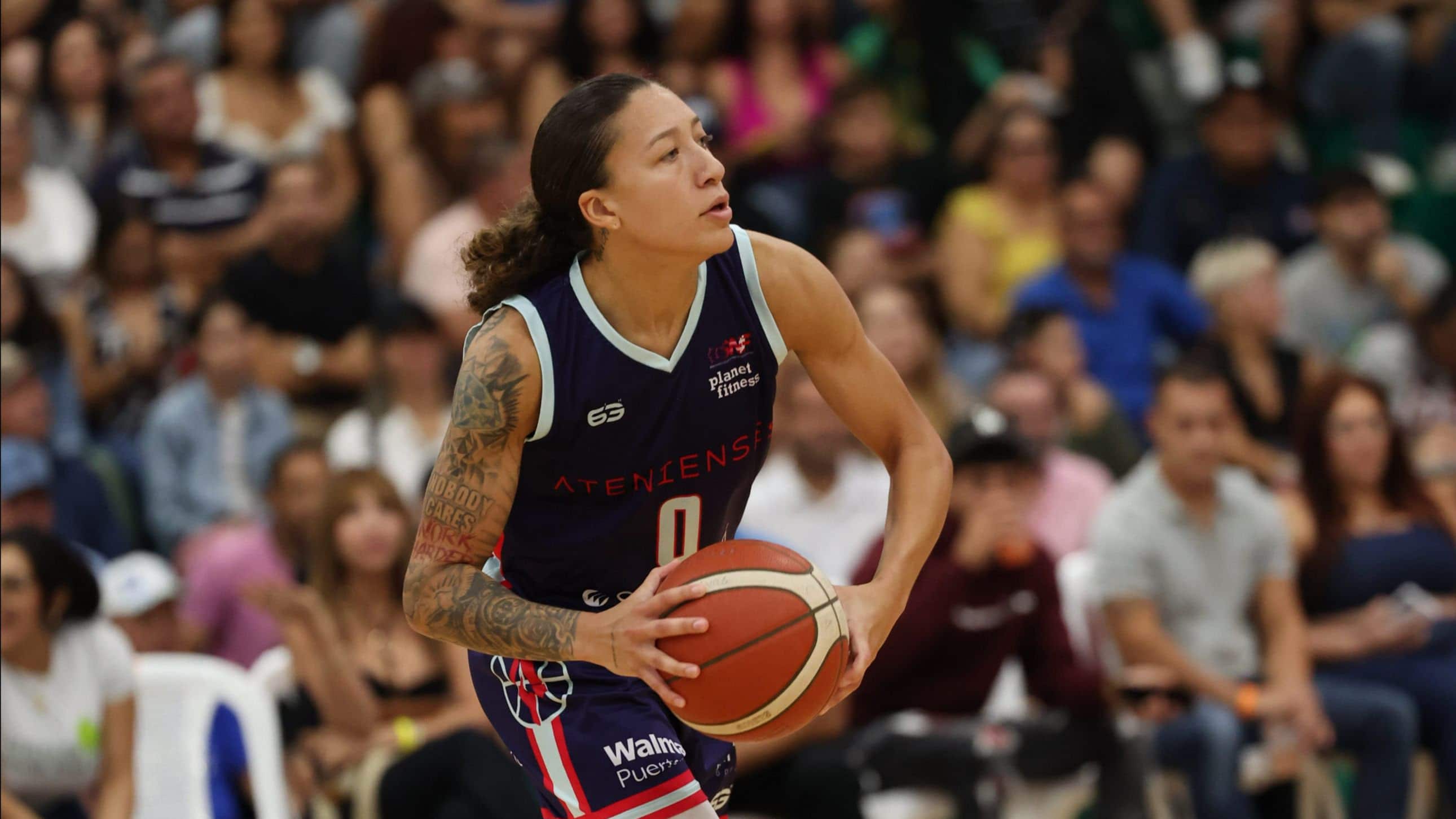 Chelsea Mitchell fue la figura ofensiva del encuentro con 28 puntos.