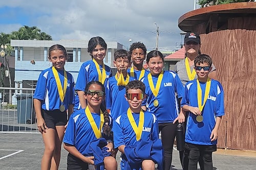 Coronan a los campeones de la tercera edición del Torneo Escolar de Baseball5