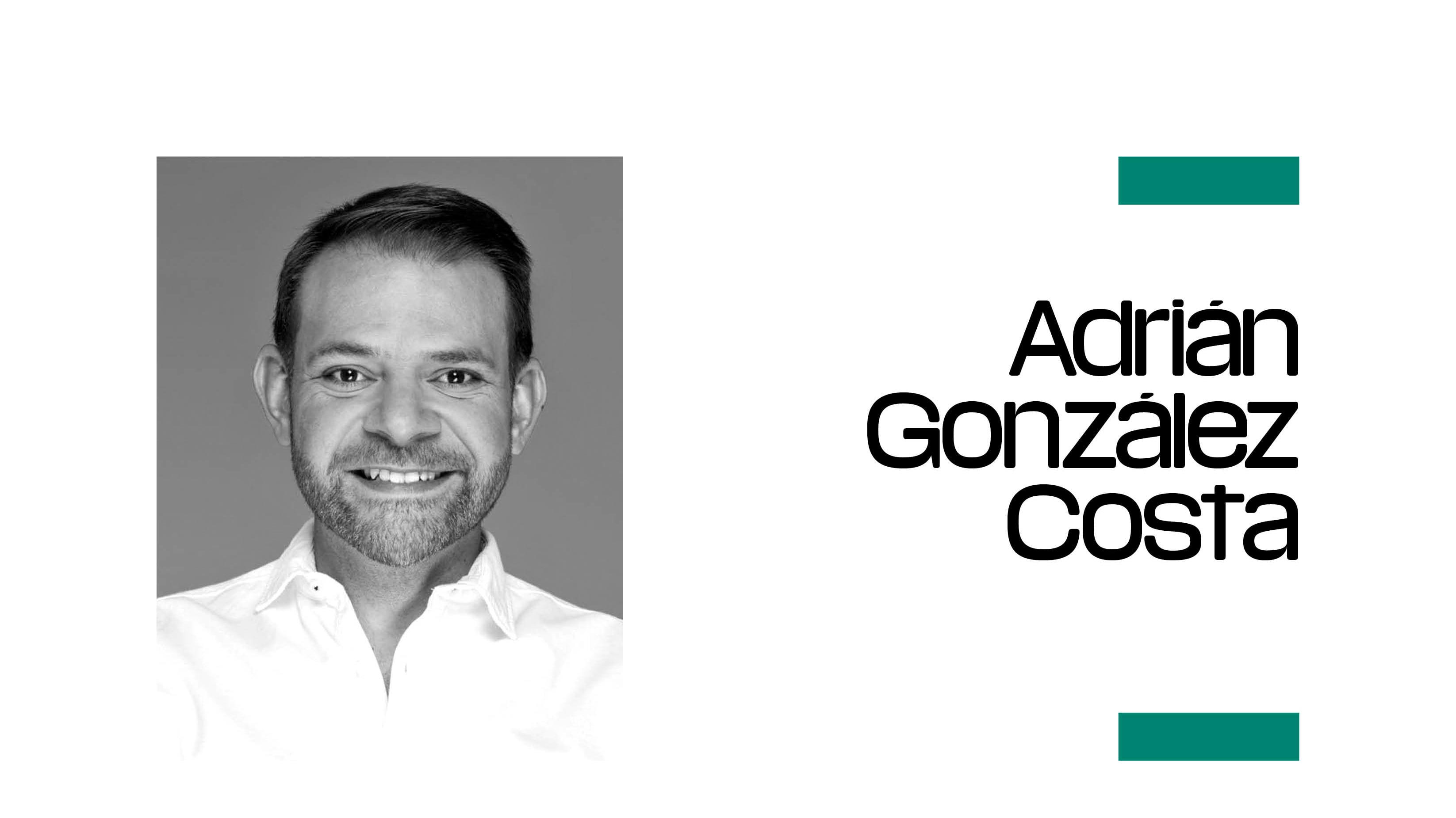 Adrián González, columnista