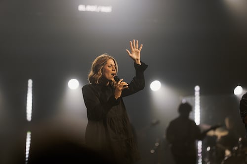 Sheila Romero presenta su nuevo sencillo ‘El Dios que me ve’; una poderosa adoración grabada en vivo