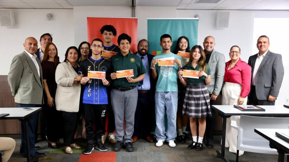 Estudiantes boricuas se destacan en la tercera competencia de ‘Microsoft Office Specialist’.