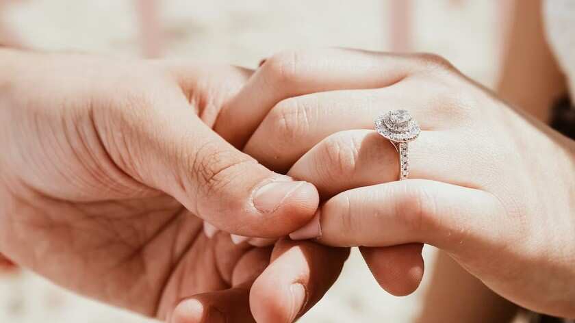 La romántica y extrema pedida de mano que enamoró en TikTok