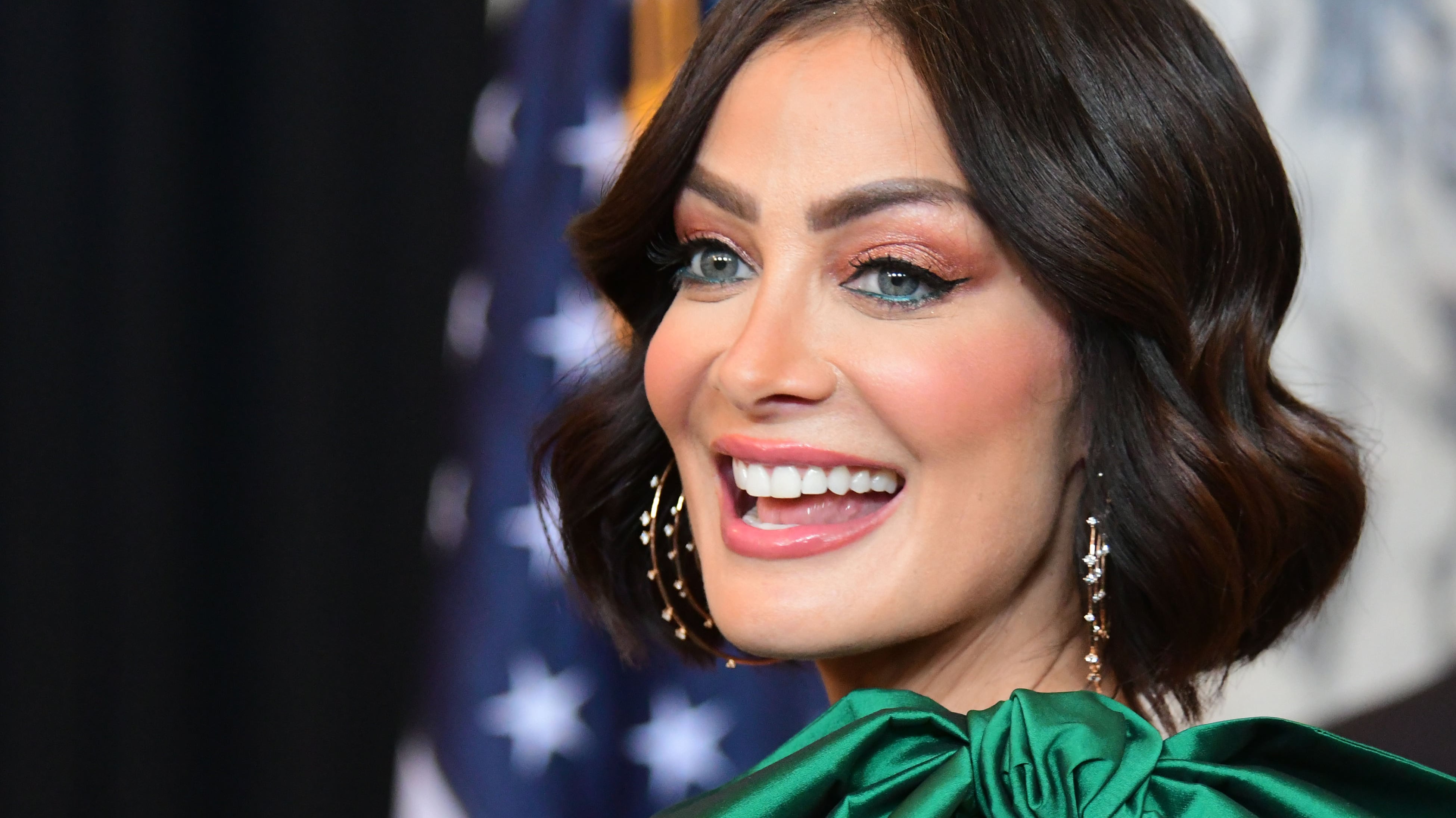 Homenaje de la Camara de Representantes a la Miss Universe 1993, Dayanara Torres