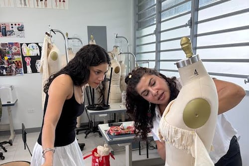 Estudiantes invitan a conocer sus propuestas de moda en la Feria de Indumentaria de Sagrado