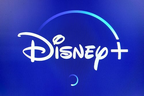 Disney+ y Hulu lanzan oferta especial de Black Friday: el paquete combinado baja a solo $5 al mes