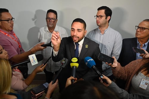 Cámara citará a Hacienda, DTOP y centros de inspección por manejo de multas