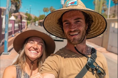 Pareja de influencers muere en trágico accidente tras una vida dedicada a viajar