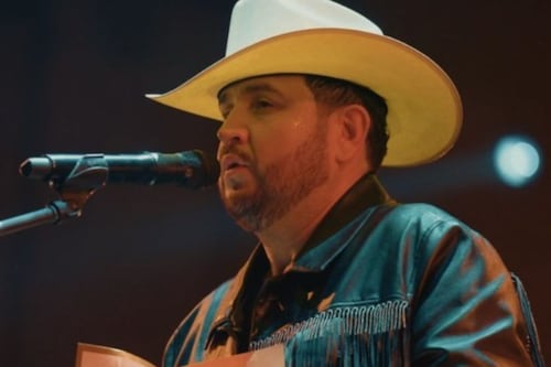 Fanática de Edén Muñoz pierde la vida en pleno concierto; ¿cómo ocurrió el accidente?