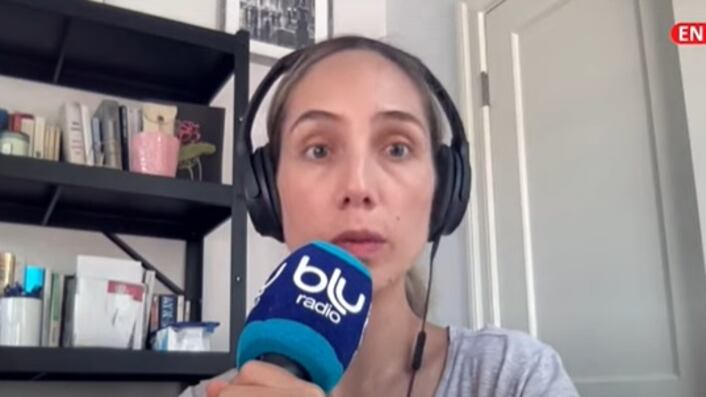 Camila Zuluaga en la transmisión de Blu Radio durante el temblor.