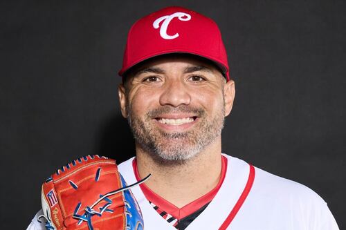 Héctor Santiago jugará en la Serie del Caribe a pesar de suspensión por dopaje