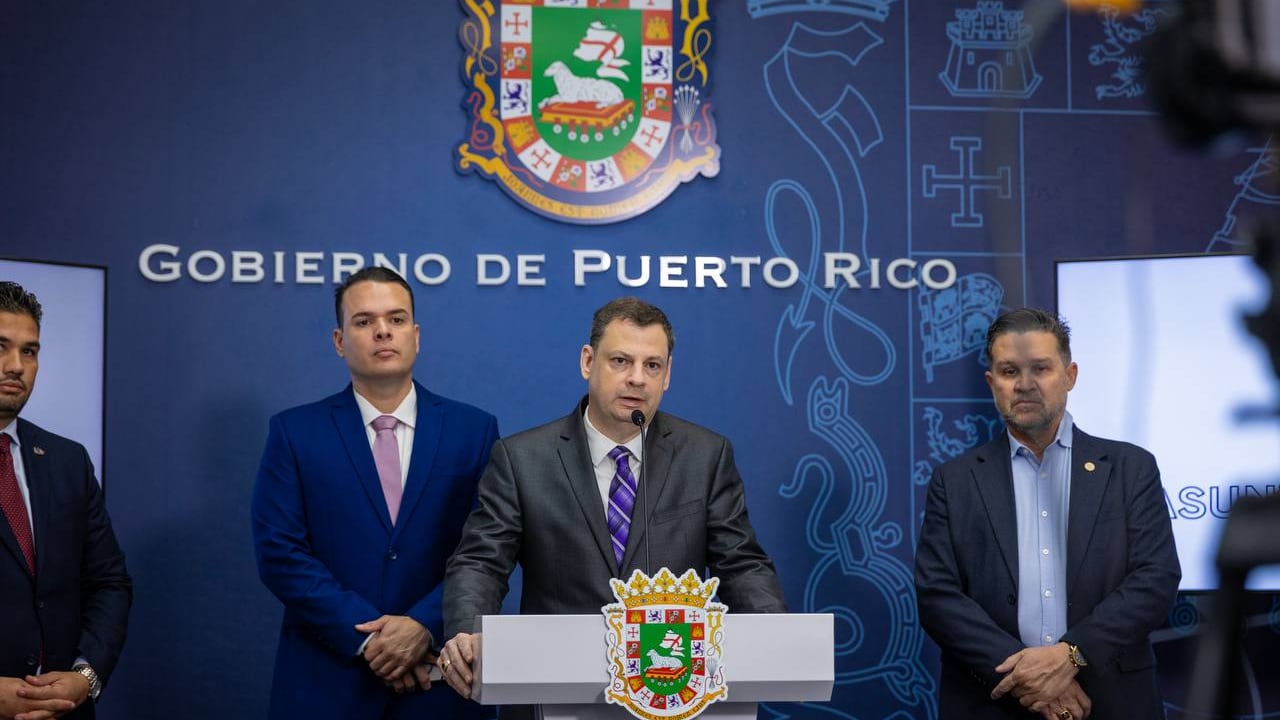 La Oficina de Administración y Transformación de los Recursos Humanos (OATRH) trabajó de la mano con la Junta para activar nuevas métricas salariales