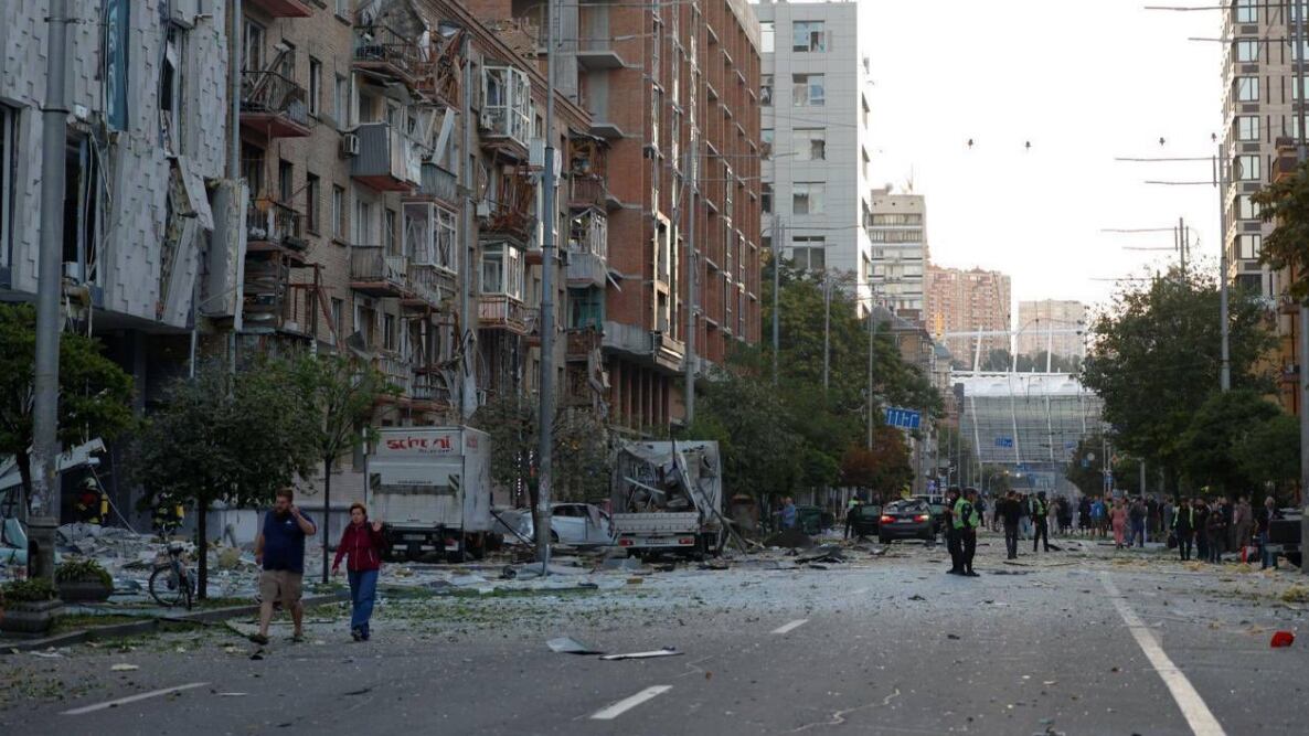 Rusia lanza ataque contra la capital de Ucrania, Kiev.