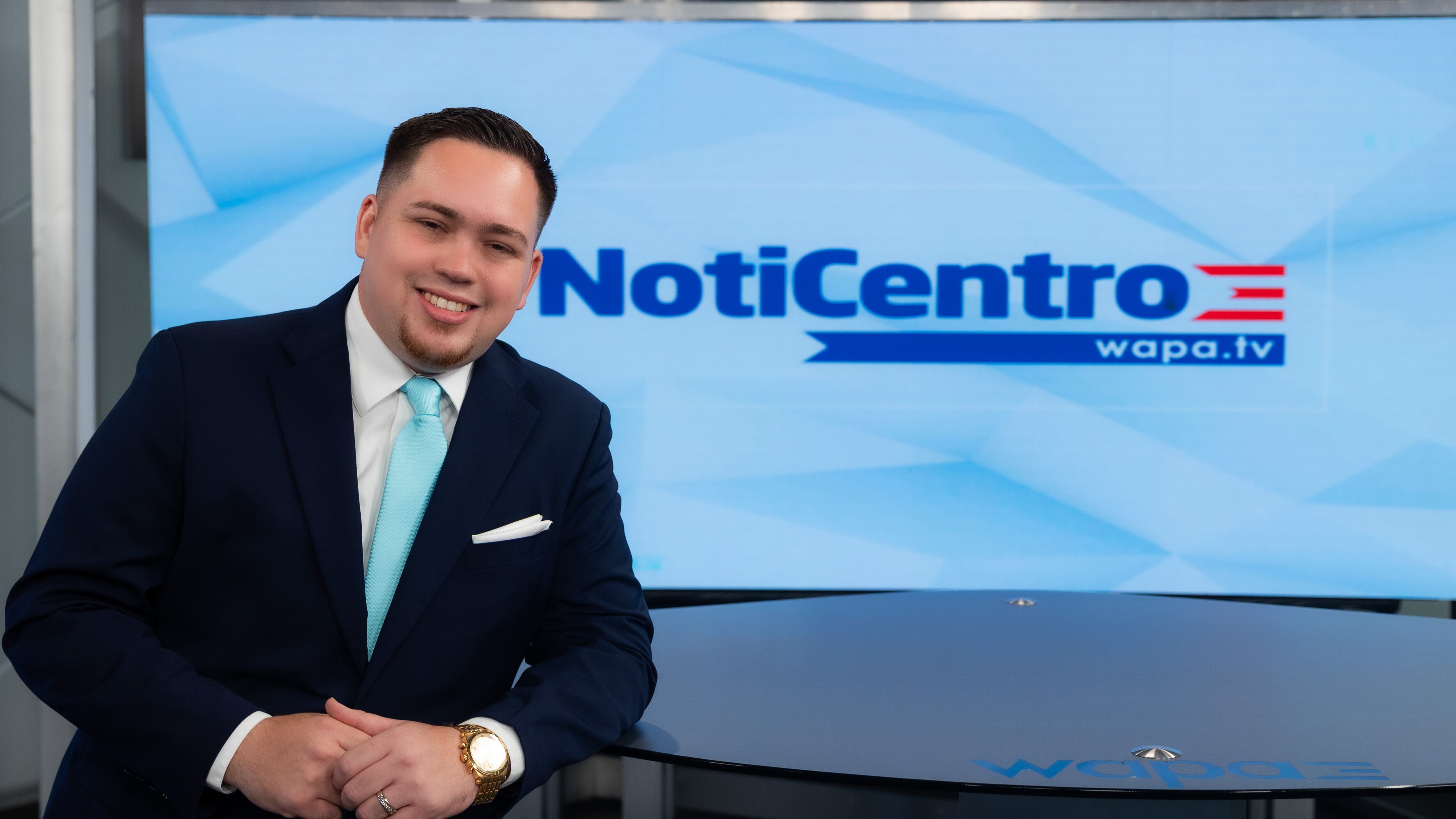 Isaac J. Rosado Santos.