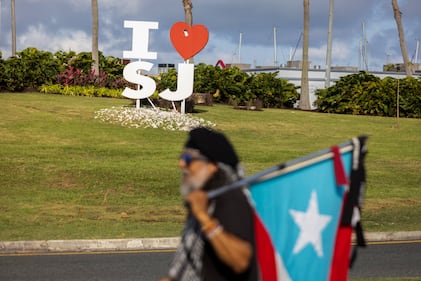 Kamala Harris visita Puerto Rico