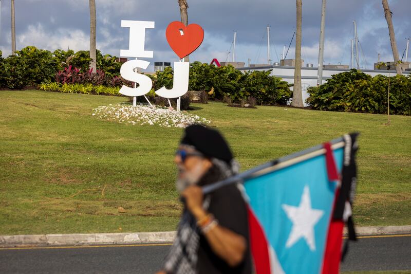 Kamala Harris visita Puerto Rico